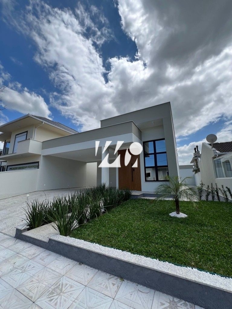 Casa em Praia de Fora, Palhoça. 3 quartos, 137m². Imagem 1 de 13